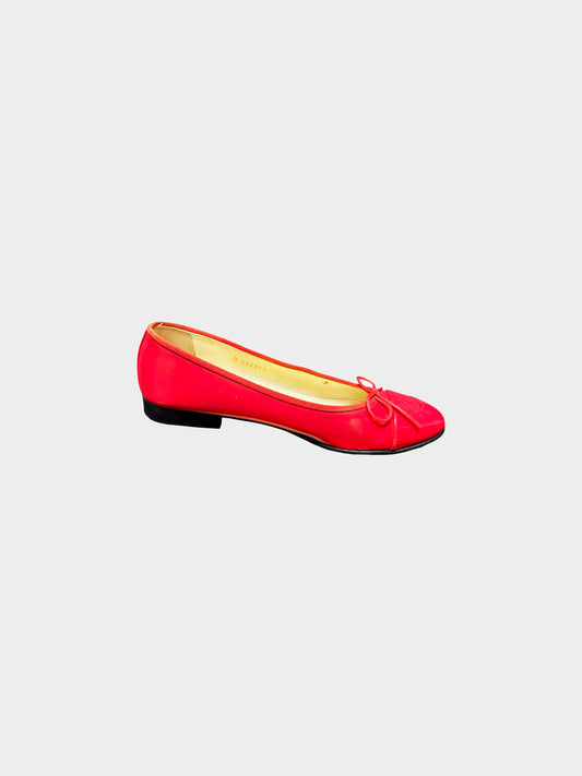 Chanel 2000s Red Patent Leather CC Ballerina Flats