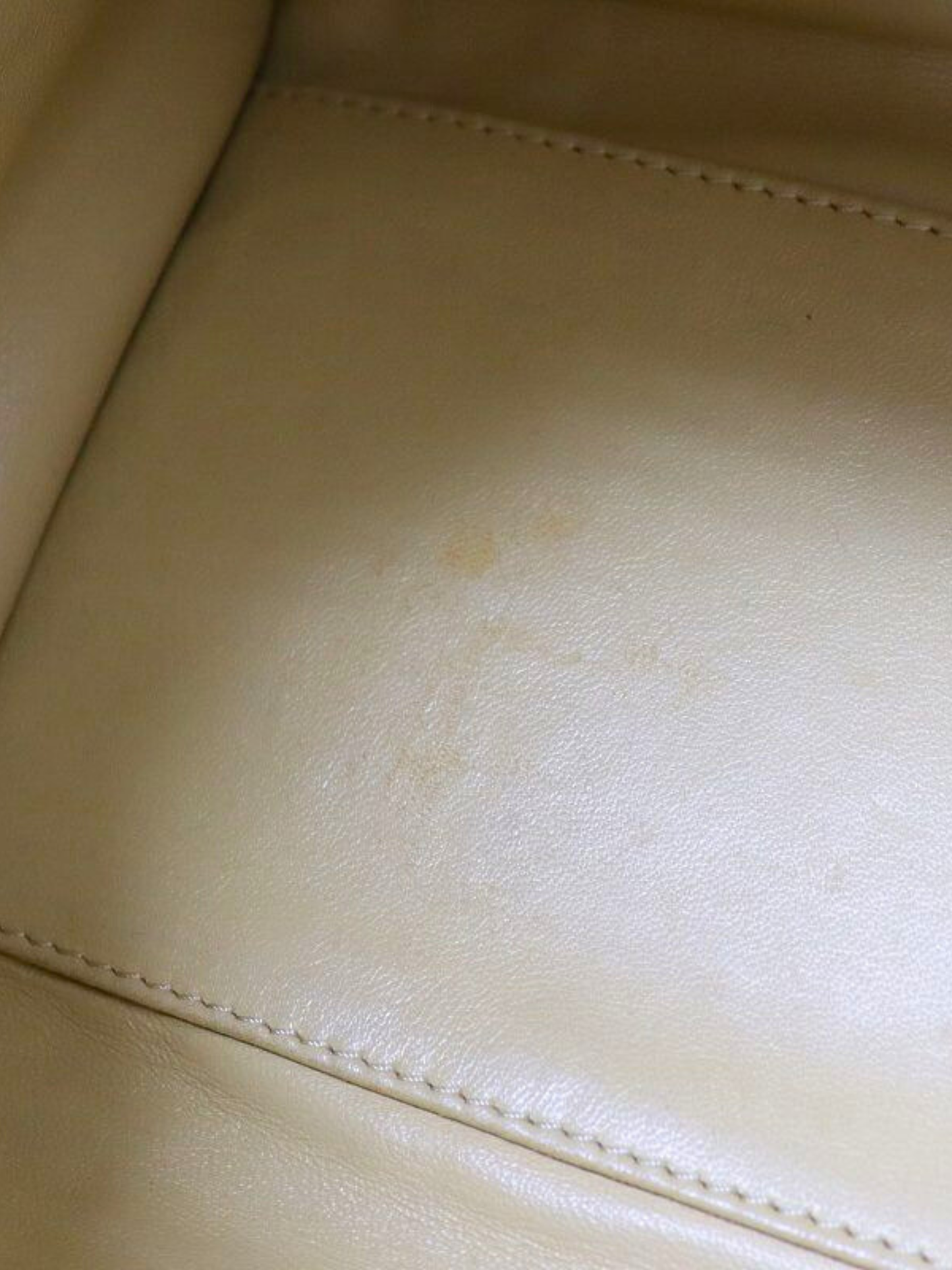 Loewe 2000s Beige Black Leather Amazona 28 Bag