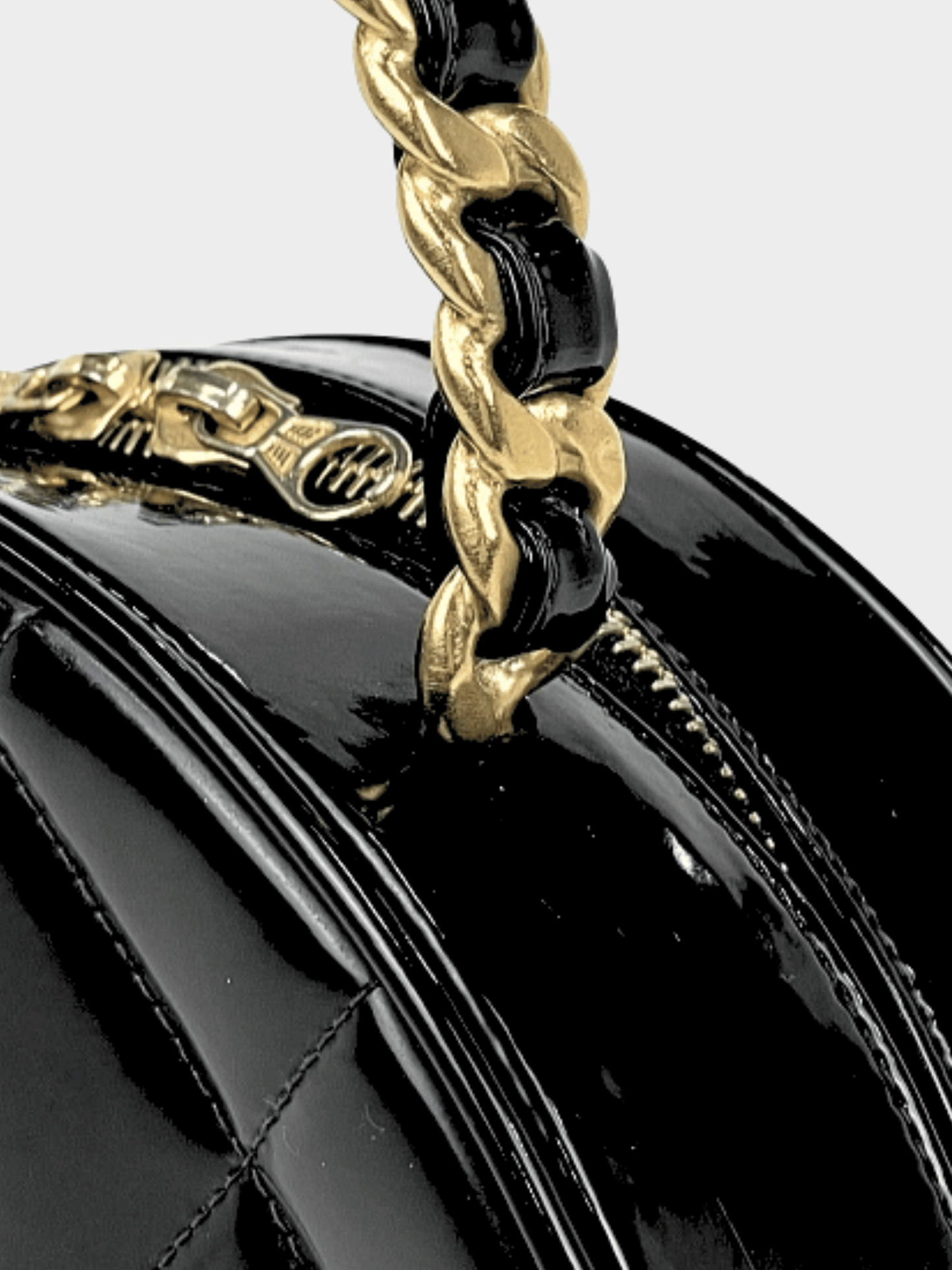 Chanel 1995 Black Circle Vanity Matelasse Coco Handbag