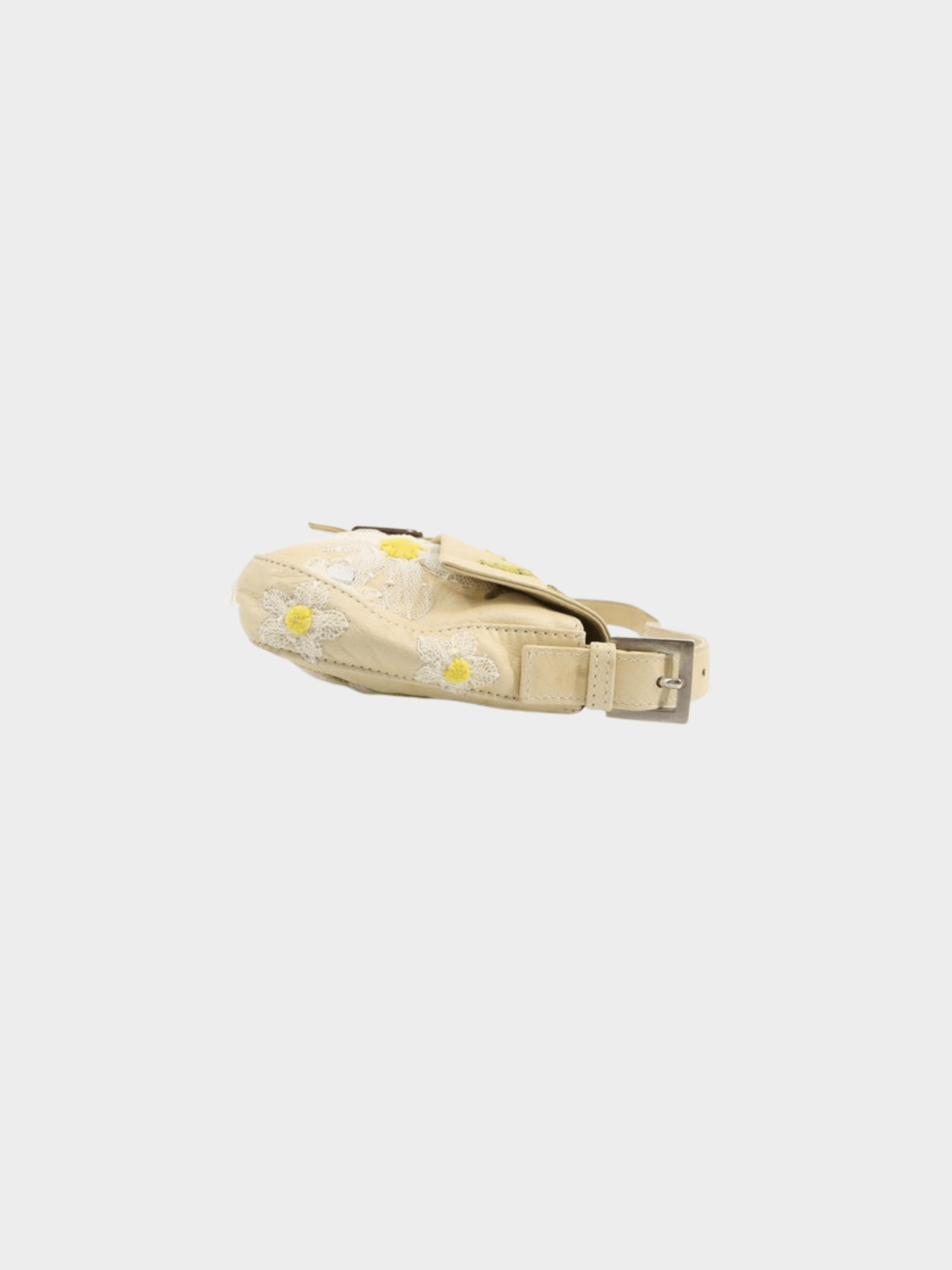 Fendi 2000s Beige Leather Daisy Baguette