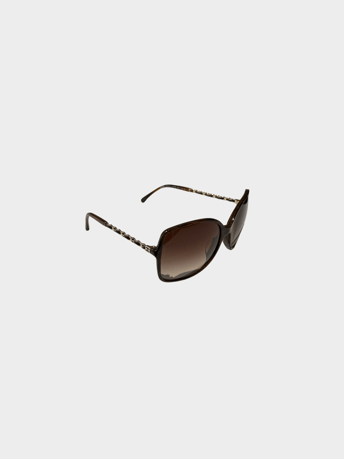Chanel 2010s Tortoise Shell Frame Gradient Tint Chain-Link Sunglasses