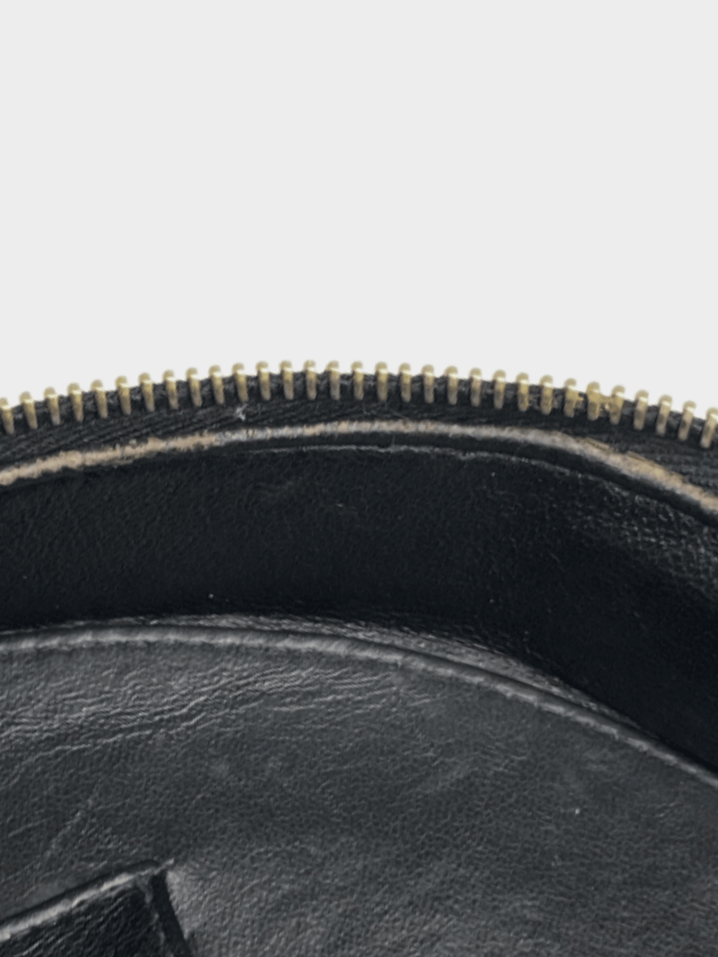 Chanel 1995 Black Circle Vanity Matelasse Coco Handbag