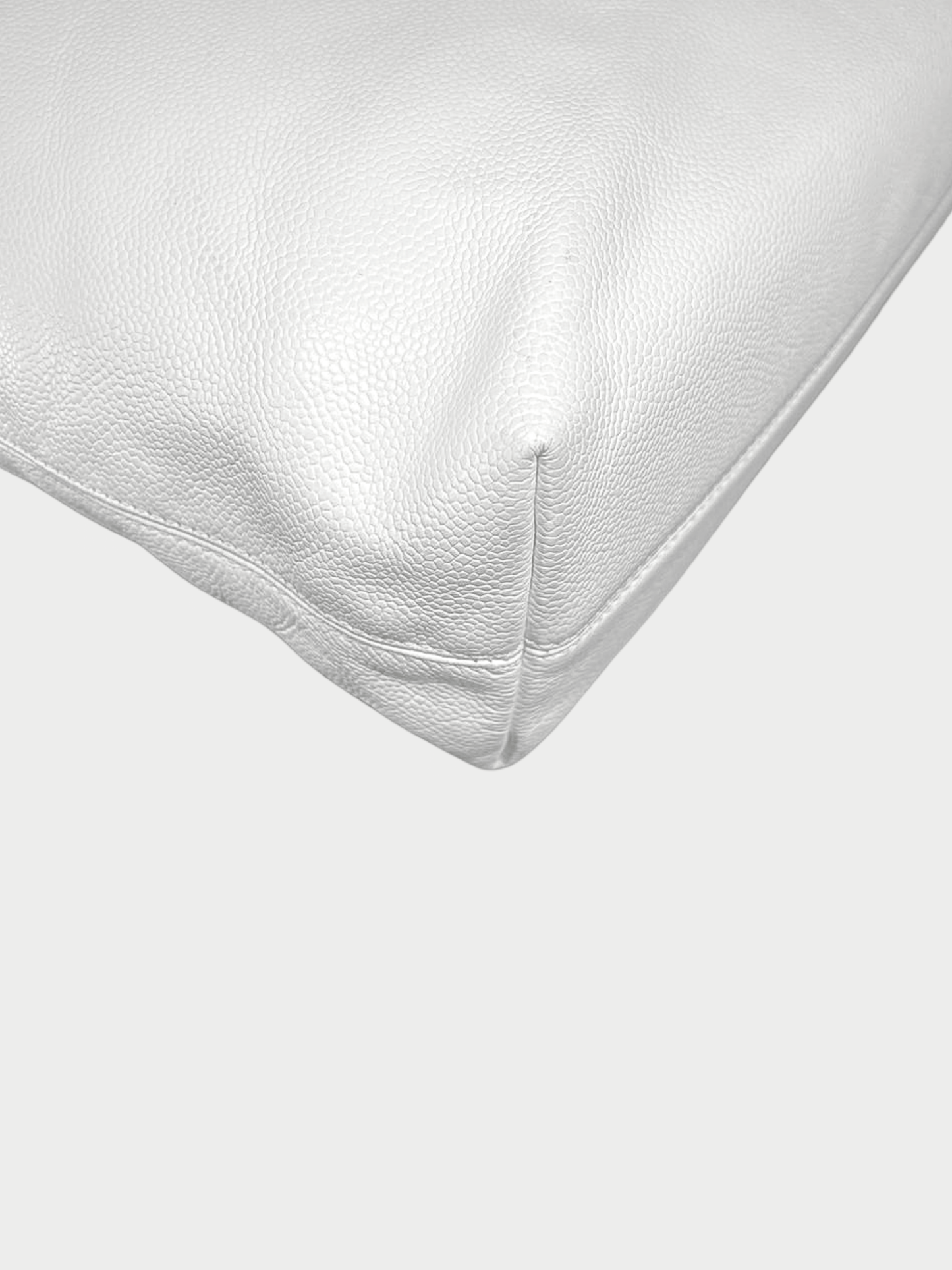 Chanel 2000s White Caviar Leather Tote Bag