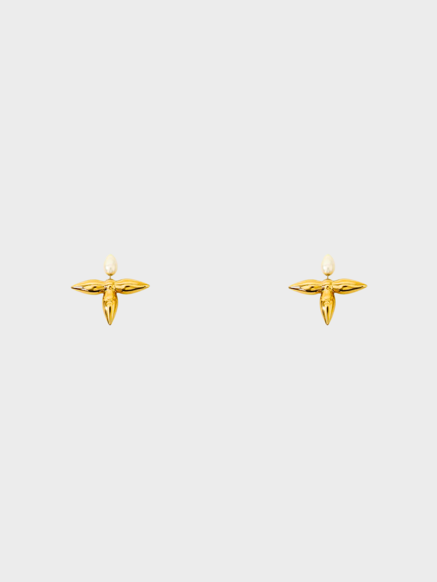 Louis Vuitton 2010s Gold Faux Pearl Louisette Stud Earrings