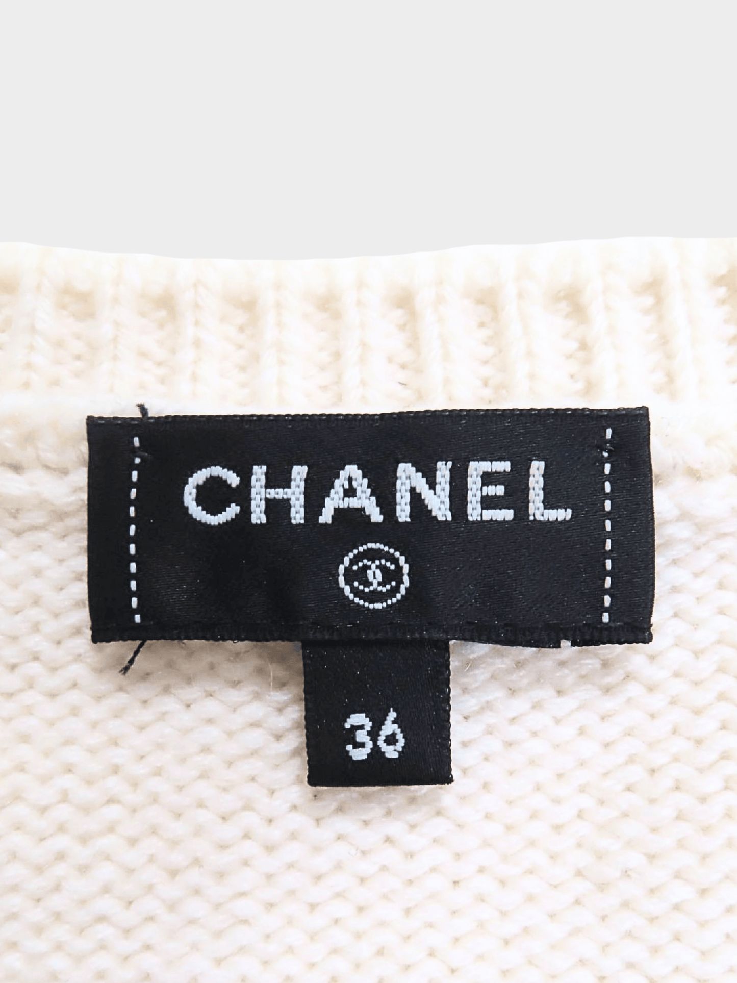 Chanel FW 2023 White Cashmere Short Sleeve Jumper