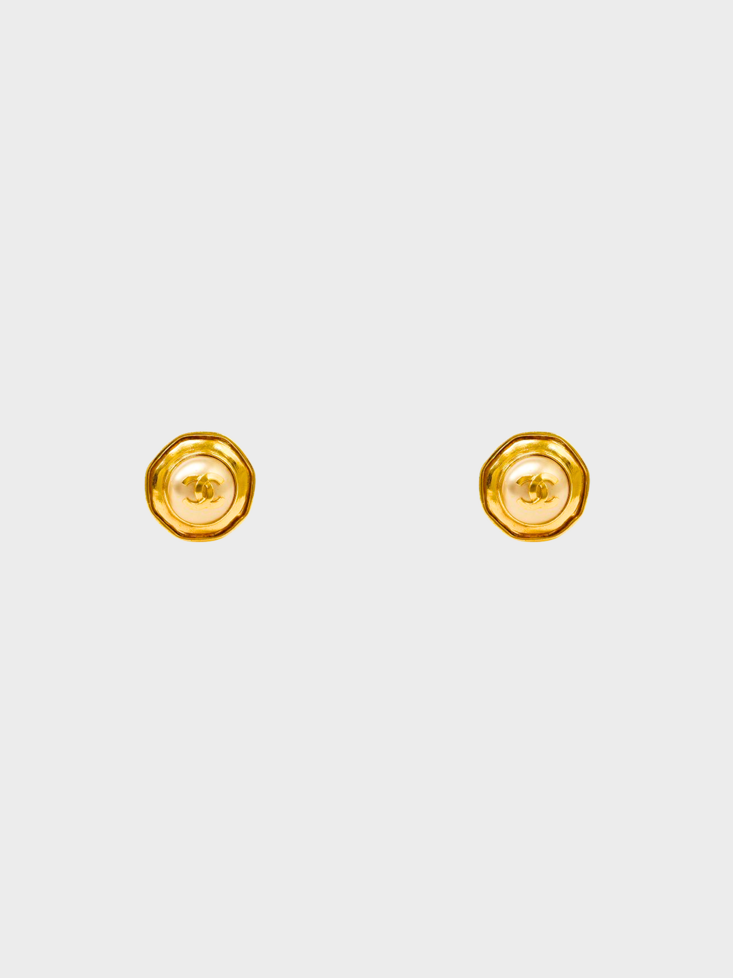 Chanel 1995 Gold Coco Mark Pearl Clip-on Earrings