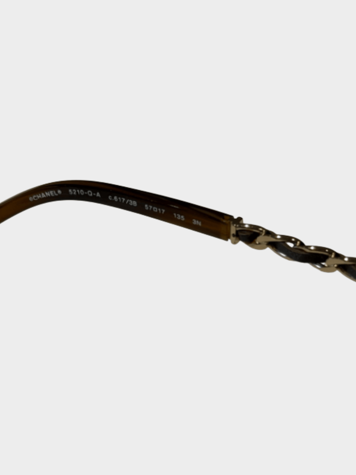Chanel 2010s Tortoise Shell Frame Gradient Tint Chain-Link Sunglasses