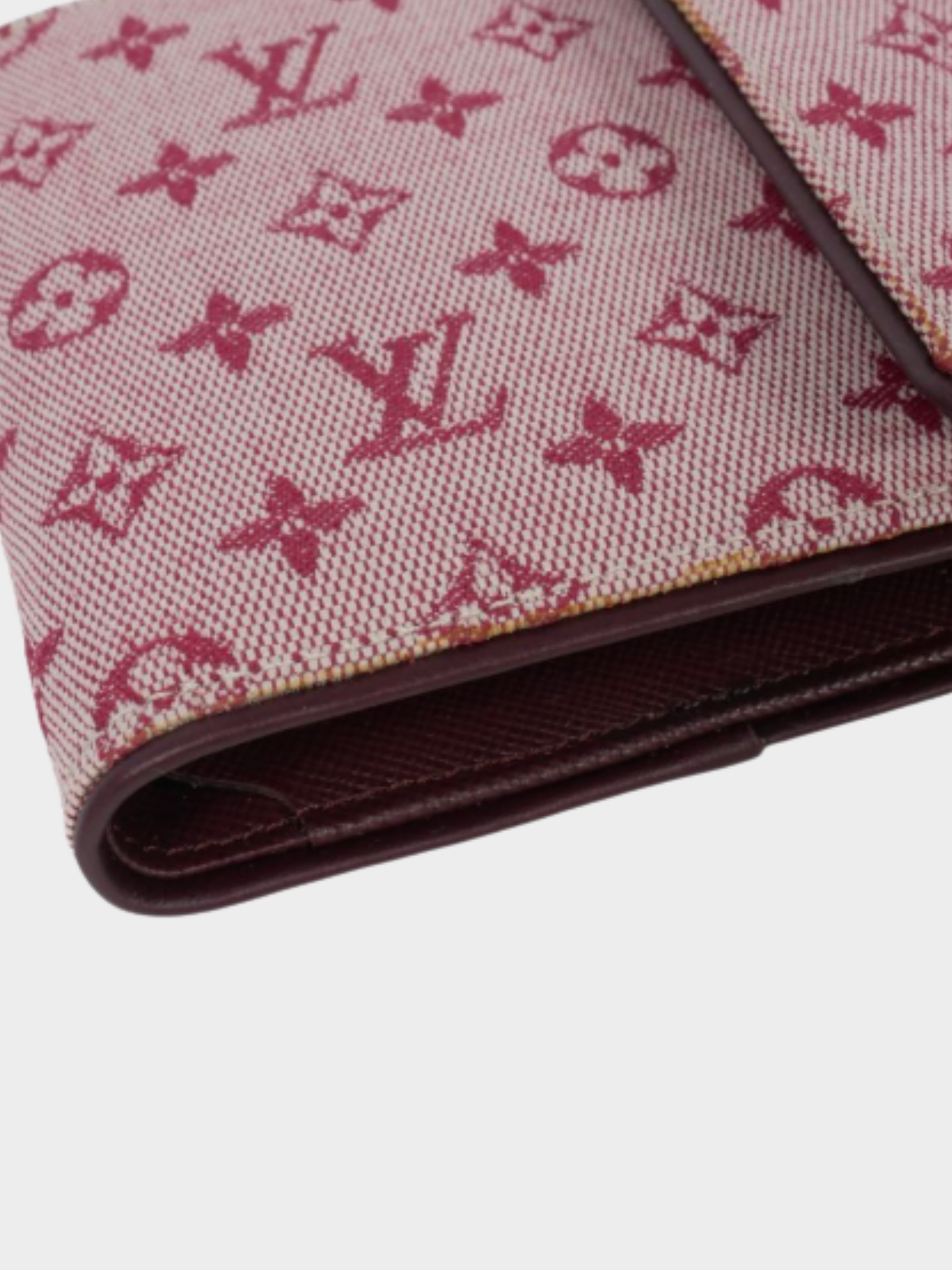 Louis Vuitton 2002 Porte-Billets Compact Wallet