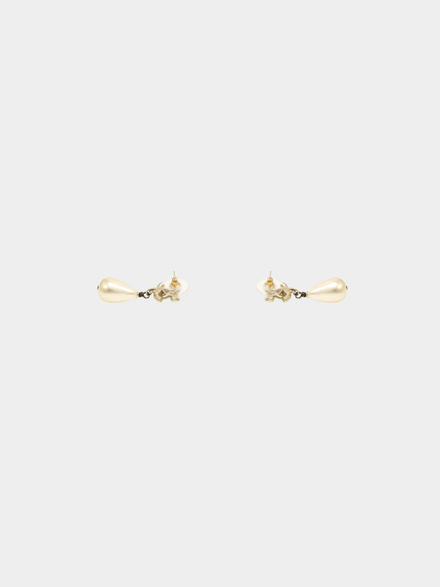 Chanel 2000s White Pearl Hanging Stud earrings