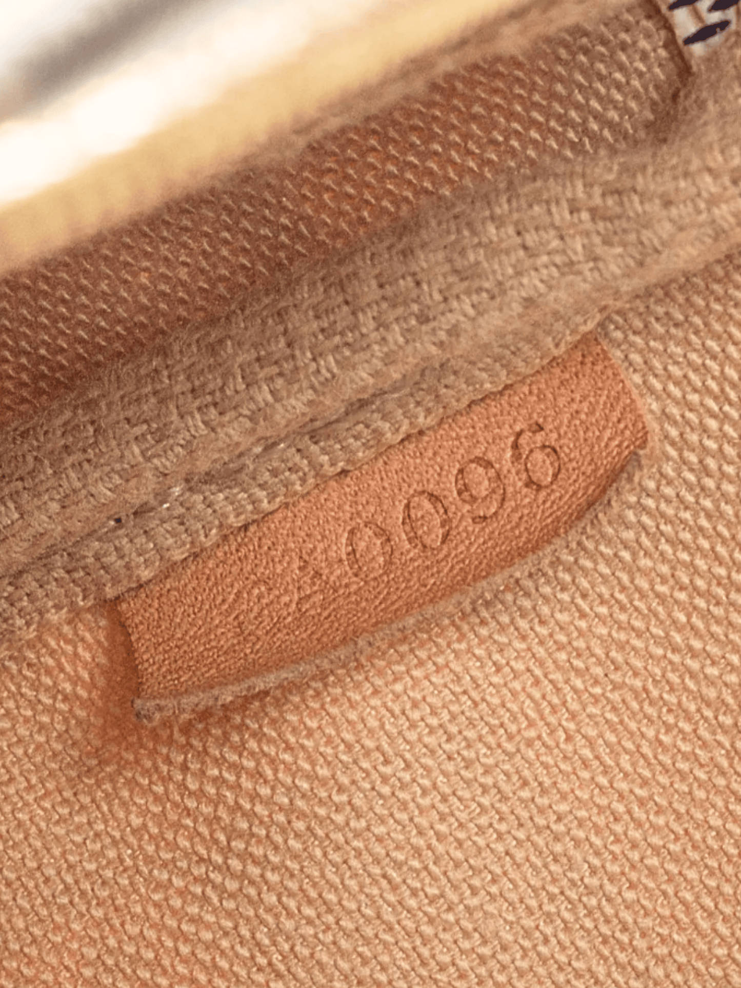 Louis Vuitton 2010s Damier Azur Canvas Pochette Accessoires