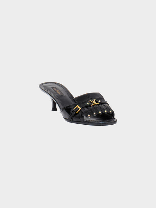 Louis Vuitton 2006 Black Patent Leather Kitten Heels