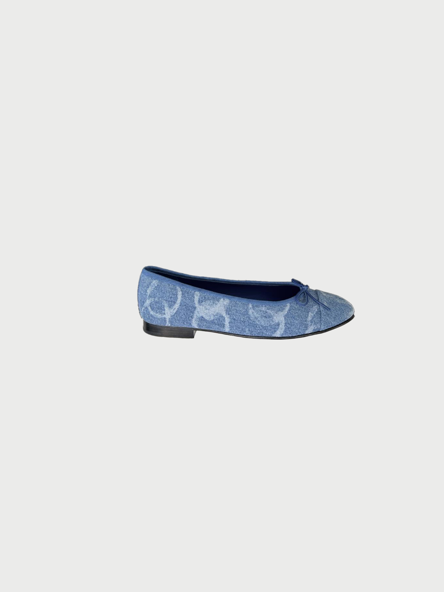Chanel 2020s Blue Denim CC Logo Ballet Flats