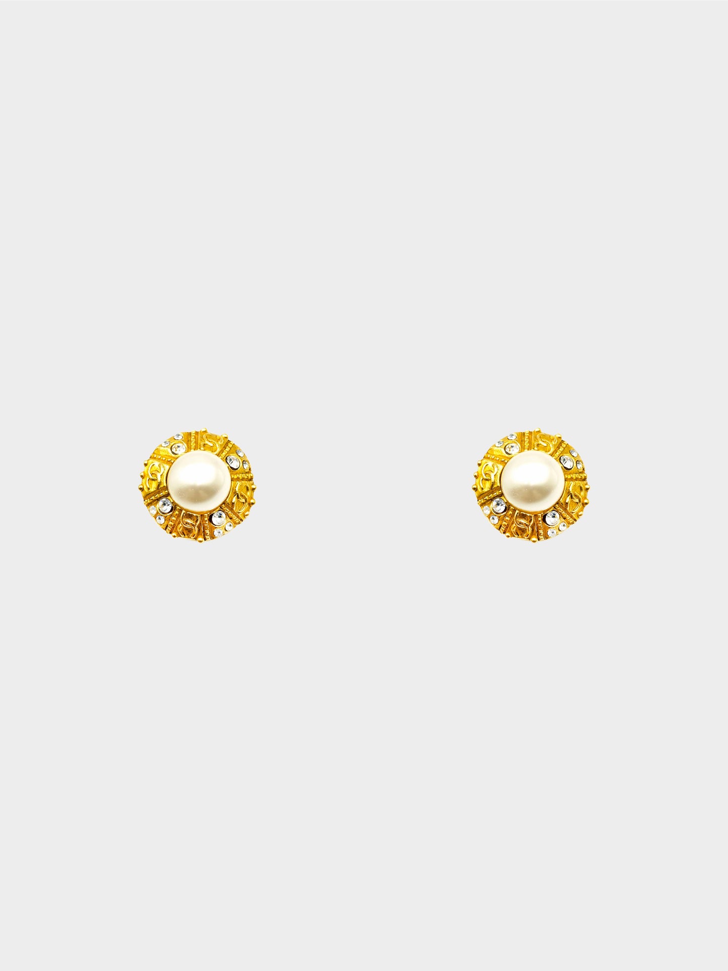 Chanel 1970s Faux Pearl Round Clip-On Earrings