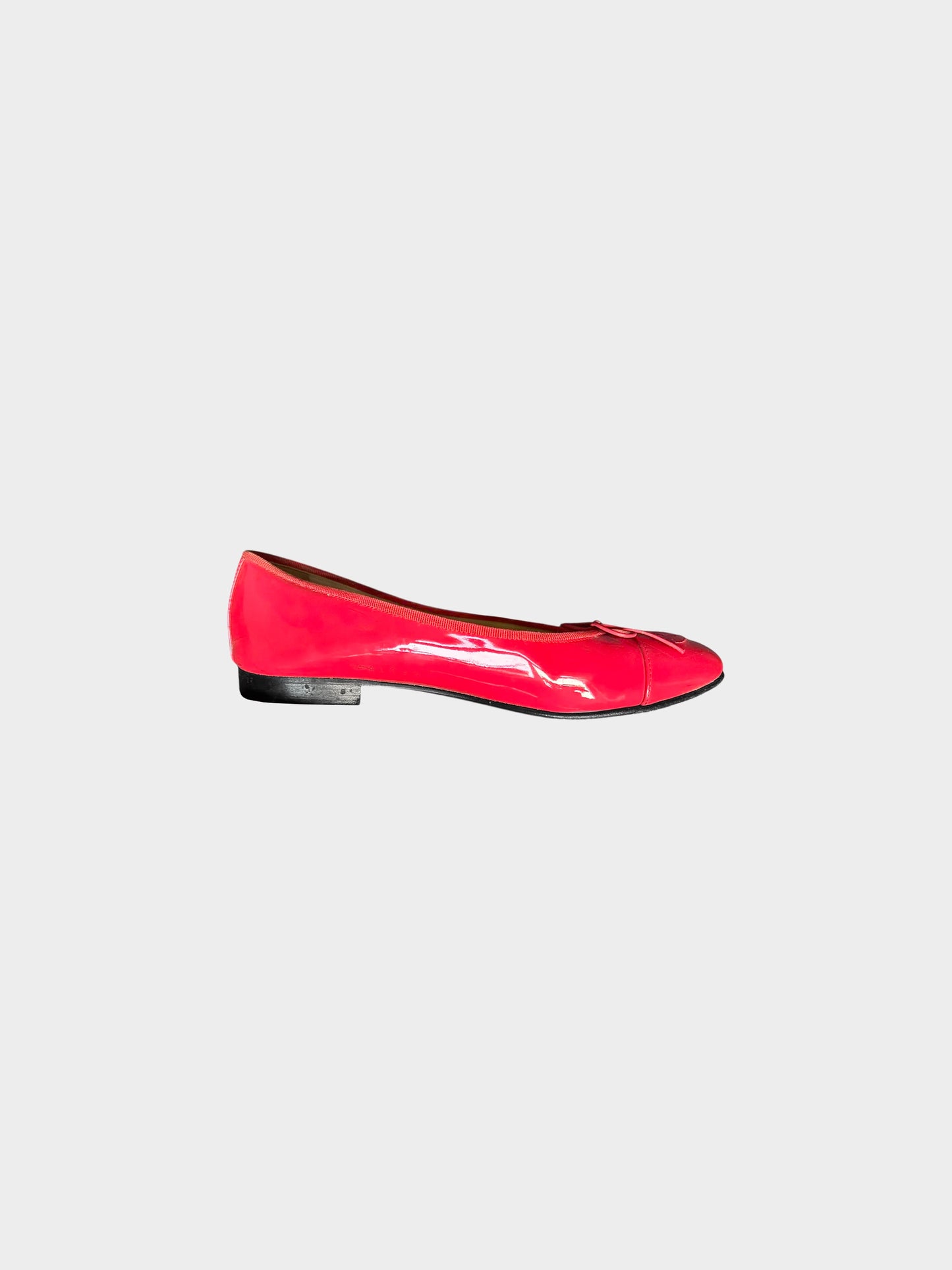 Chanel 2000s Red Patent Leather CC Ballerina Flats