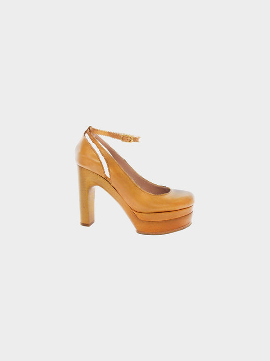 Chloe 2000s Brown Leather Platform Heels