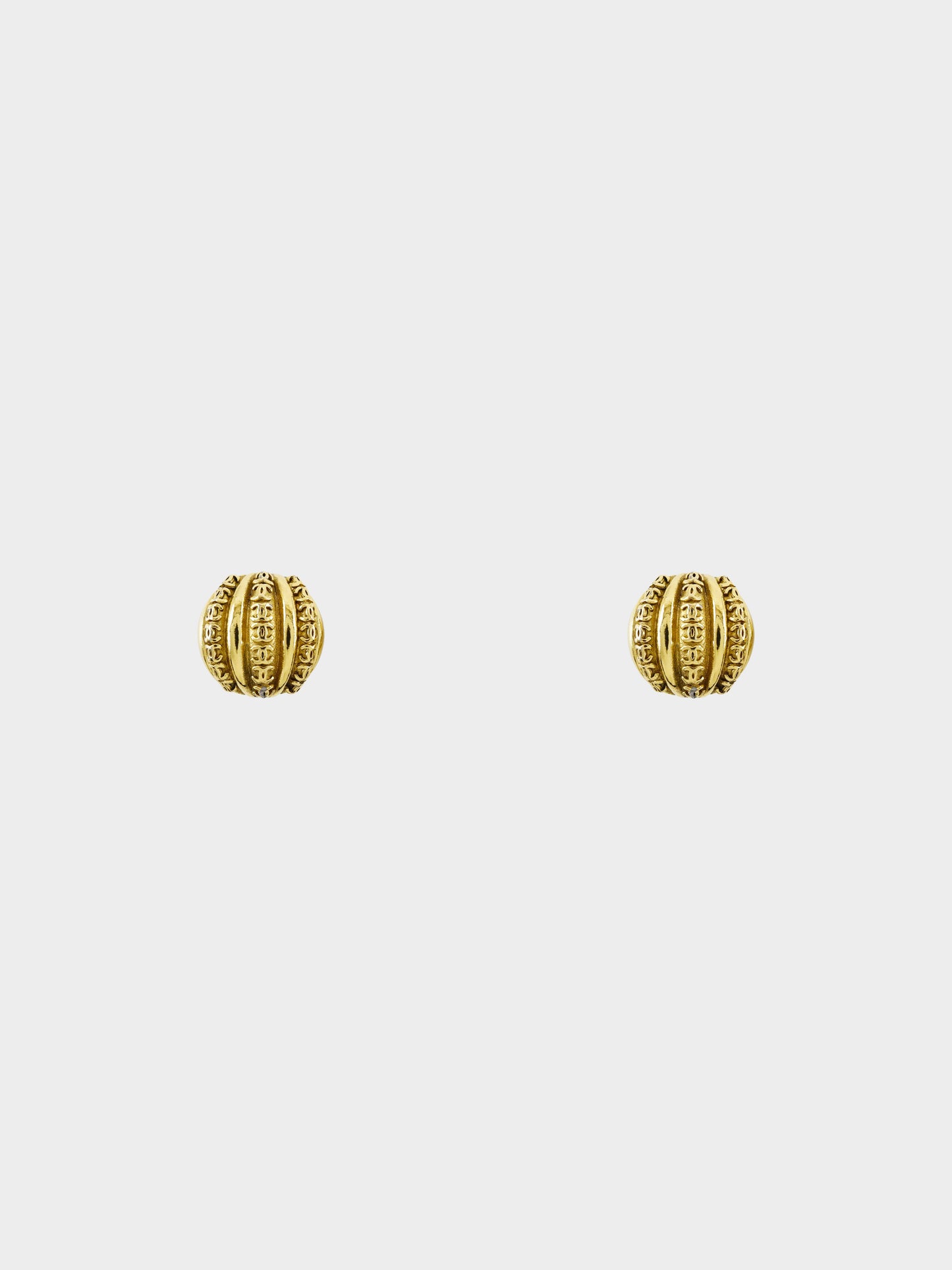 Chanel 1988 Gold Plated Vintage Round COCO Mark Clip-on Earrings