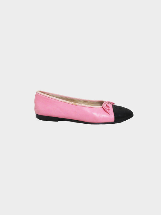 Chanel 2000s Black and Pink Two-toned Ballerina Flats