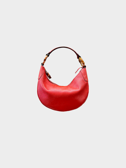 Gucci Early 2000s Red Pebbled Leather Bamboo Ring Hobo Bag
