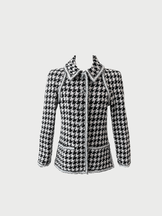 Chanel 2017 Black White Houndstooth Tweed Bubble Button Jacket