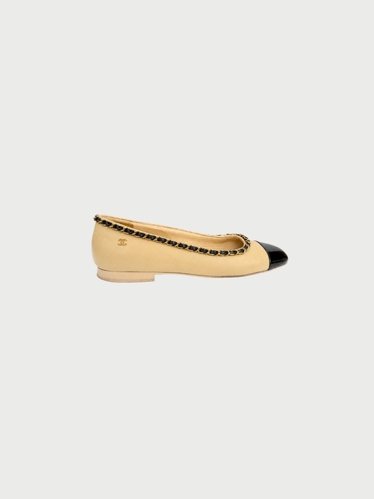 Chanel 2020 Beige Black Lambskin Chain-Link Cap-Toe Ballerina Flats
