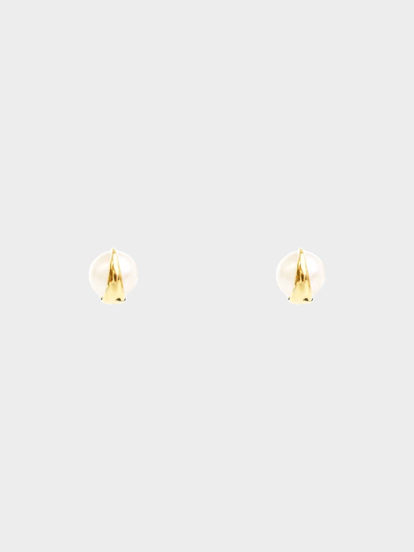 Chanel FW 1993 Gold and Faux Pearl Clip-on Earrings