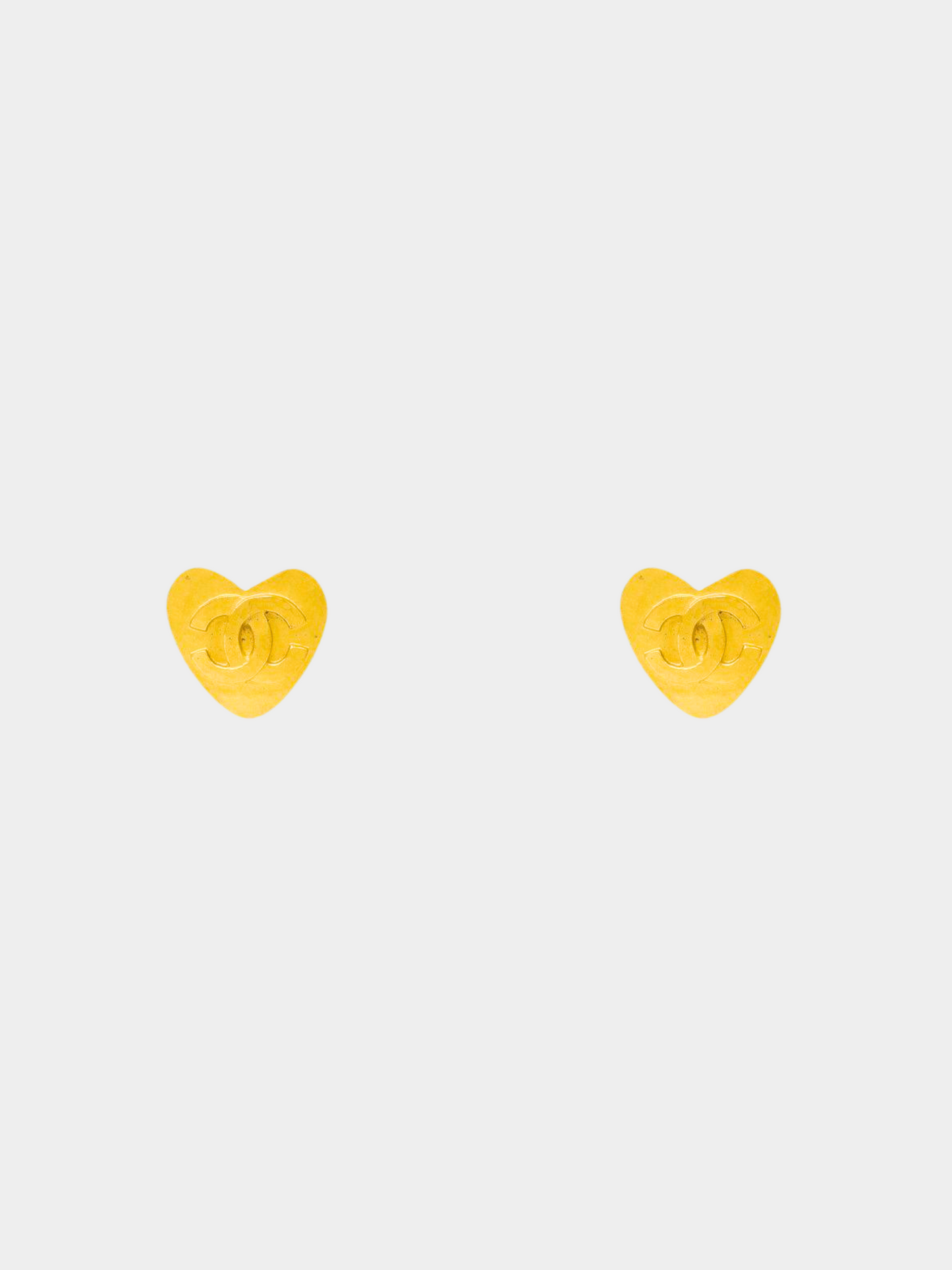 Chanel 2000s Gold Coco Heart Clip-on Earrings