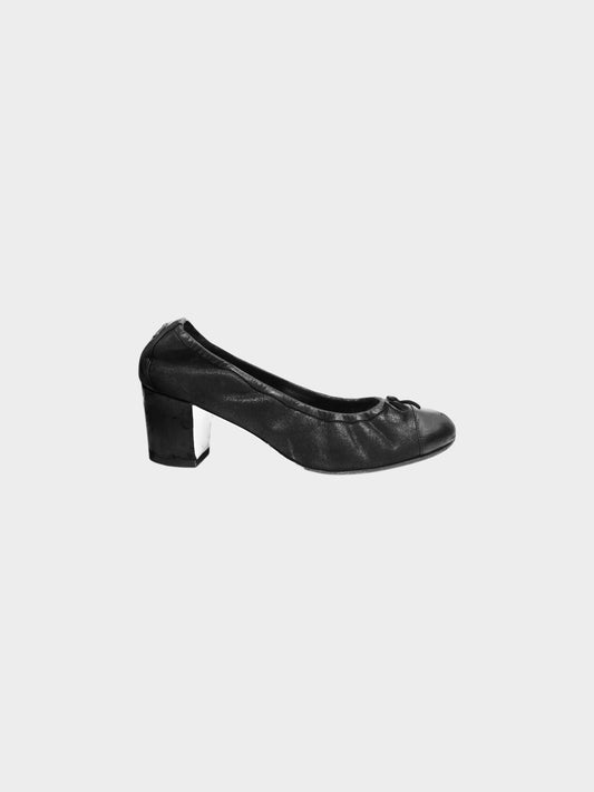 Chanel 2000s Black Leather Ballerina Bow Pumps