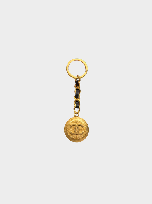 Chanel AW 1995 Gold Black Leather Chain CC Button Keychain Bag Charm