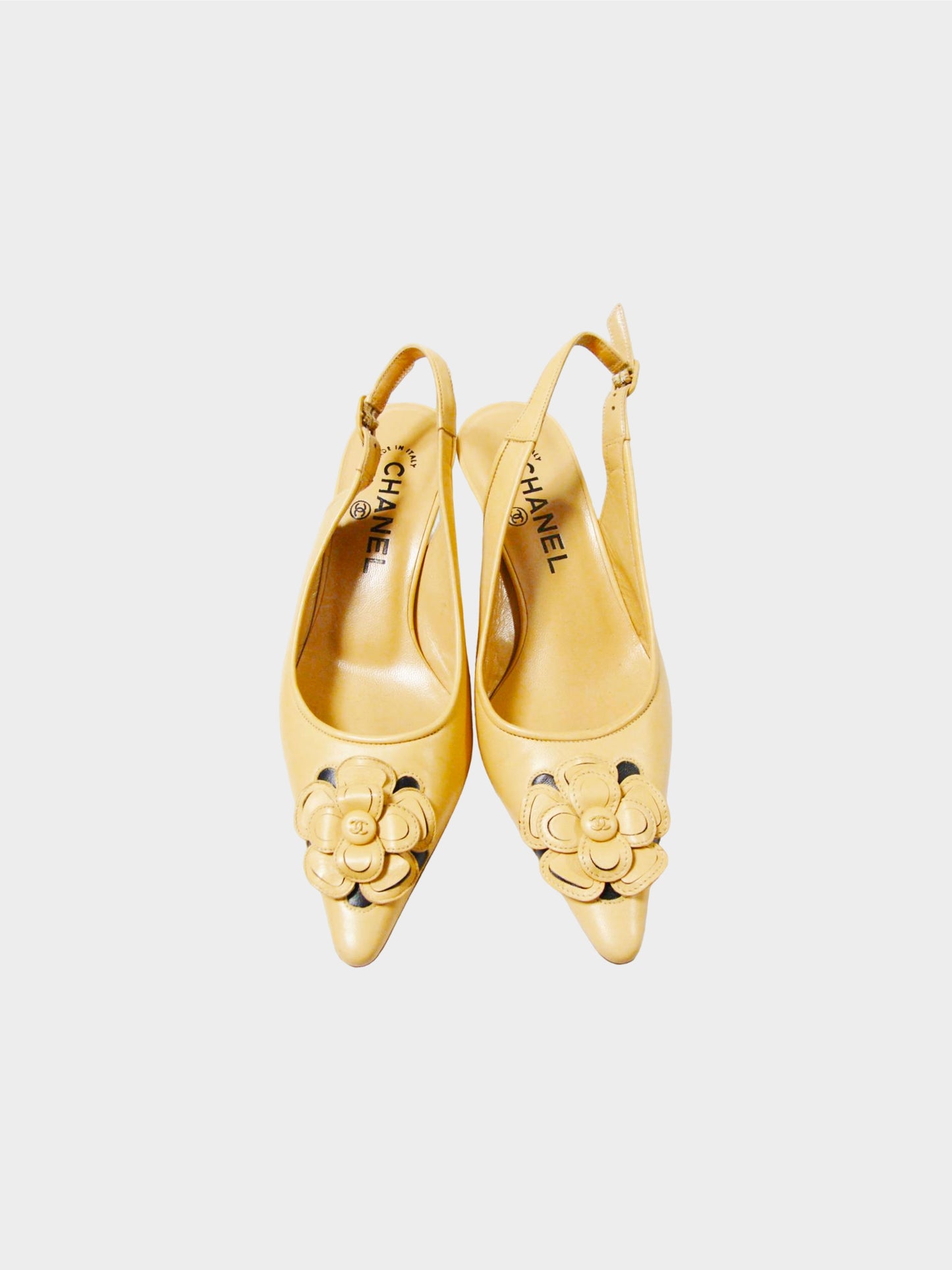 Chanel 2000s Beige Camellia Motif Leather Kitten Heels
