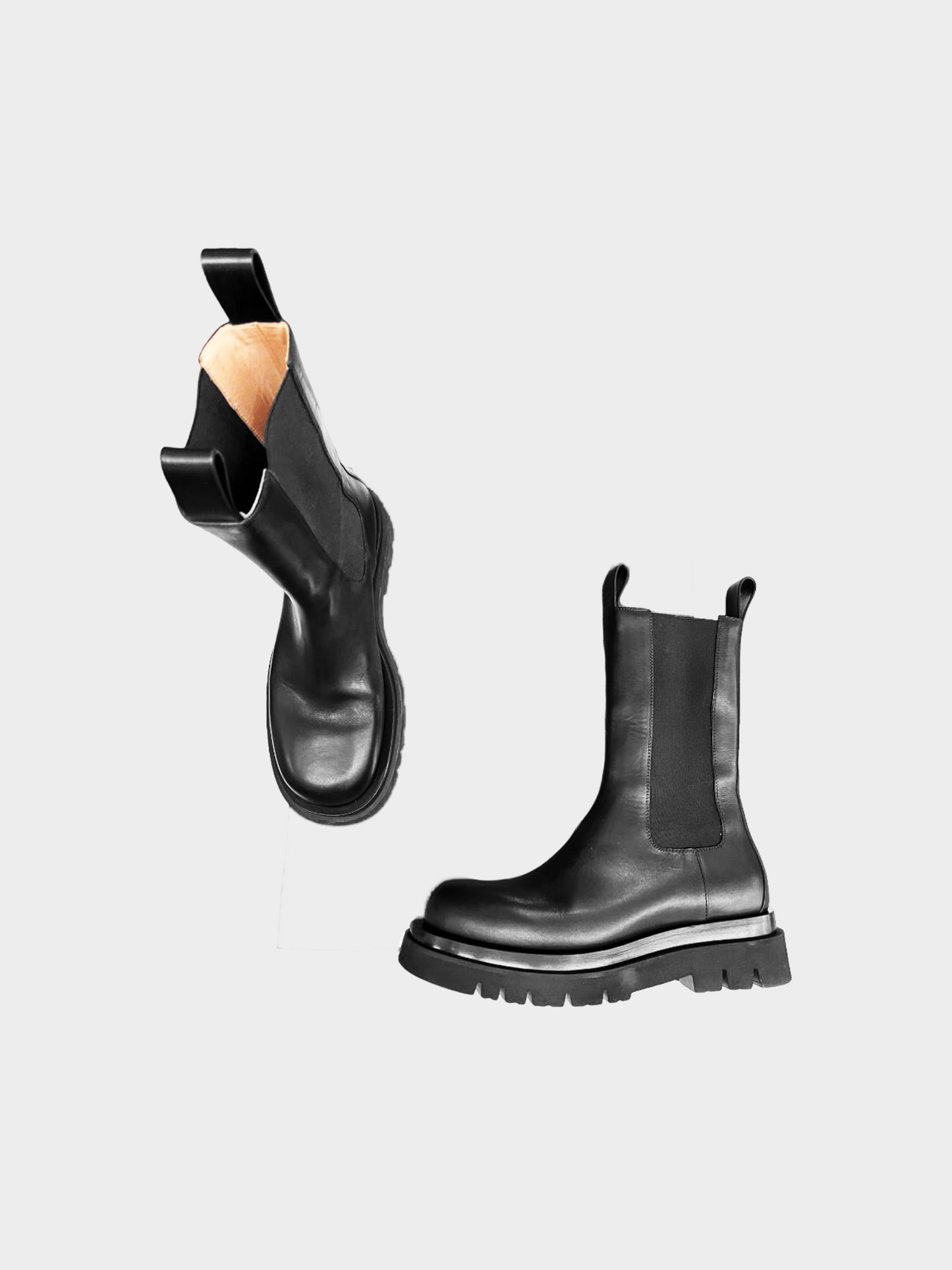 Bottega Veneta 2020s Black Leather Lug Boots