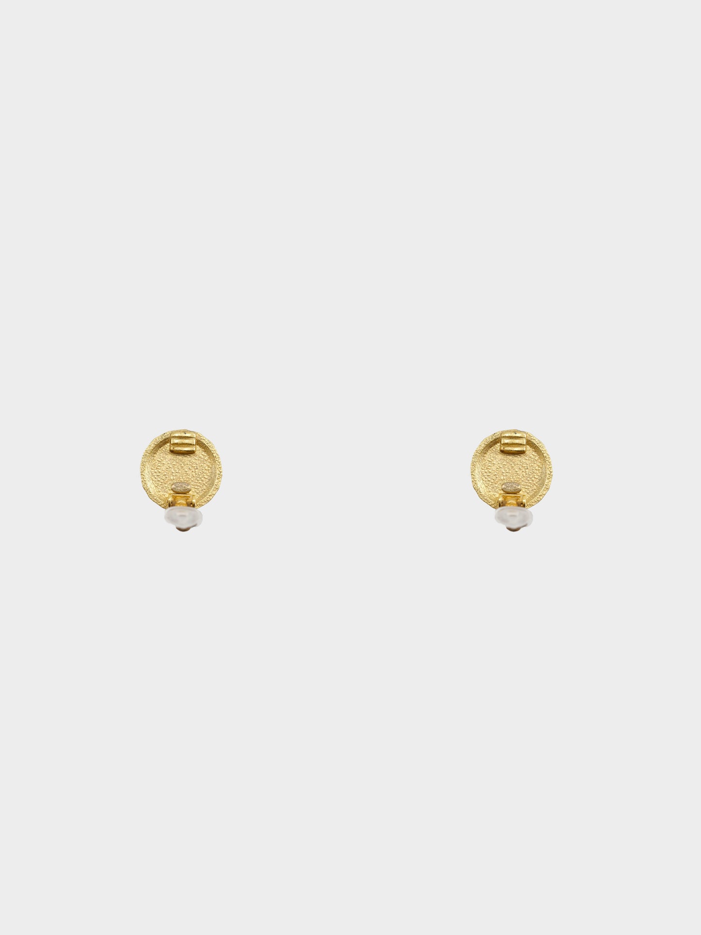 Chanel Fall 1999 Gold Flower Motif  Clip-on Earrings