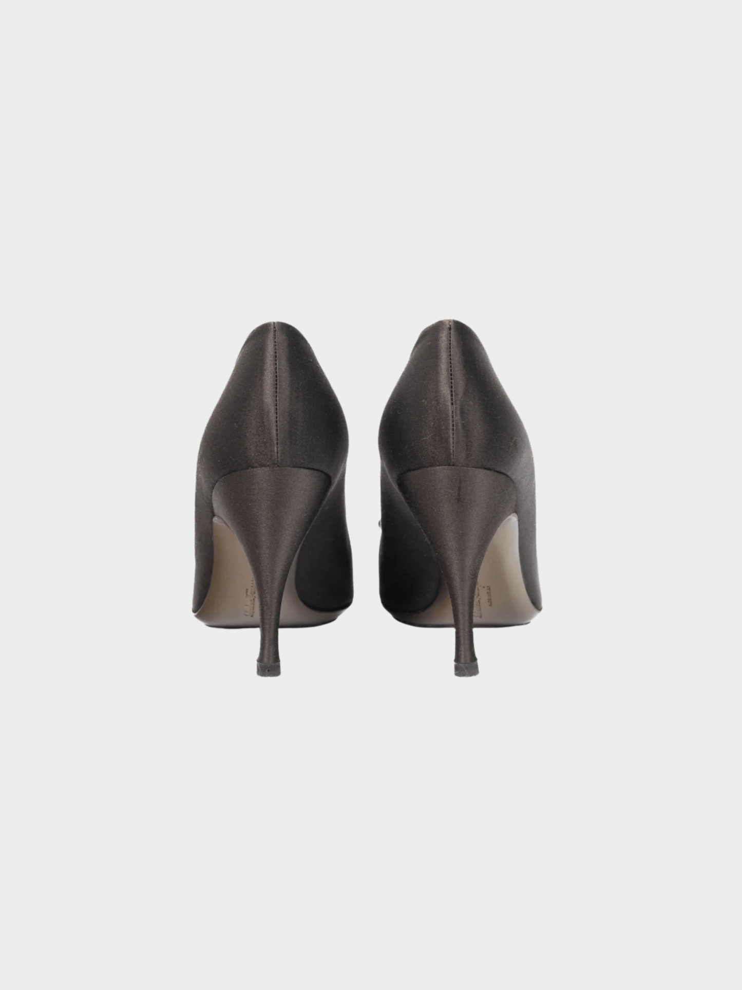 Salvatore Ferragamo 2000s Brown Satin Vara-Bow Pumps