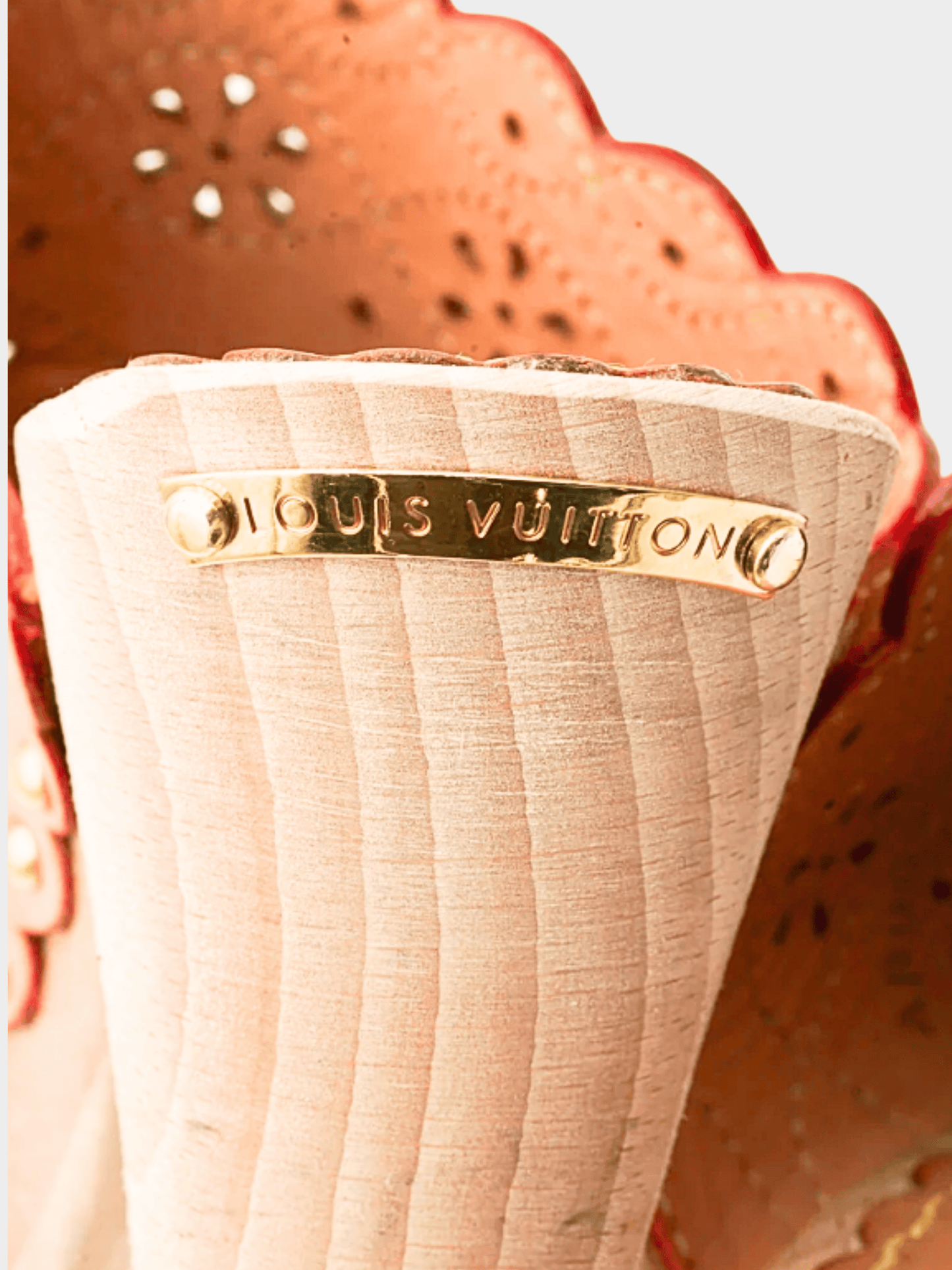Louis Vuitton by Marc Jacobs 2004 Tan Leather Clogs