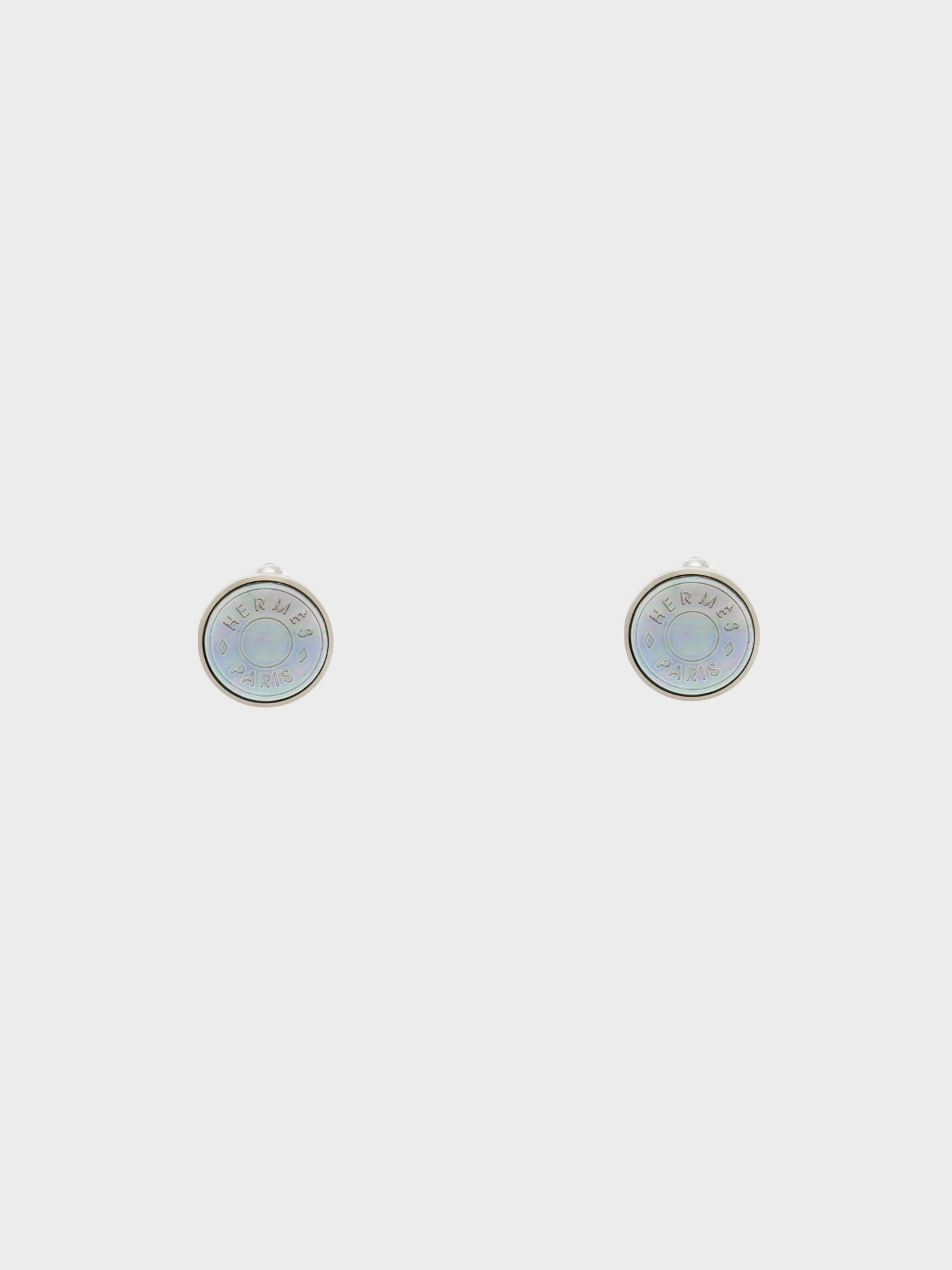 Hermès 1990s Silver Bijouterie Fantaisie Shell Clip-on Earrings