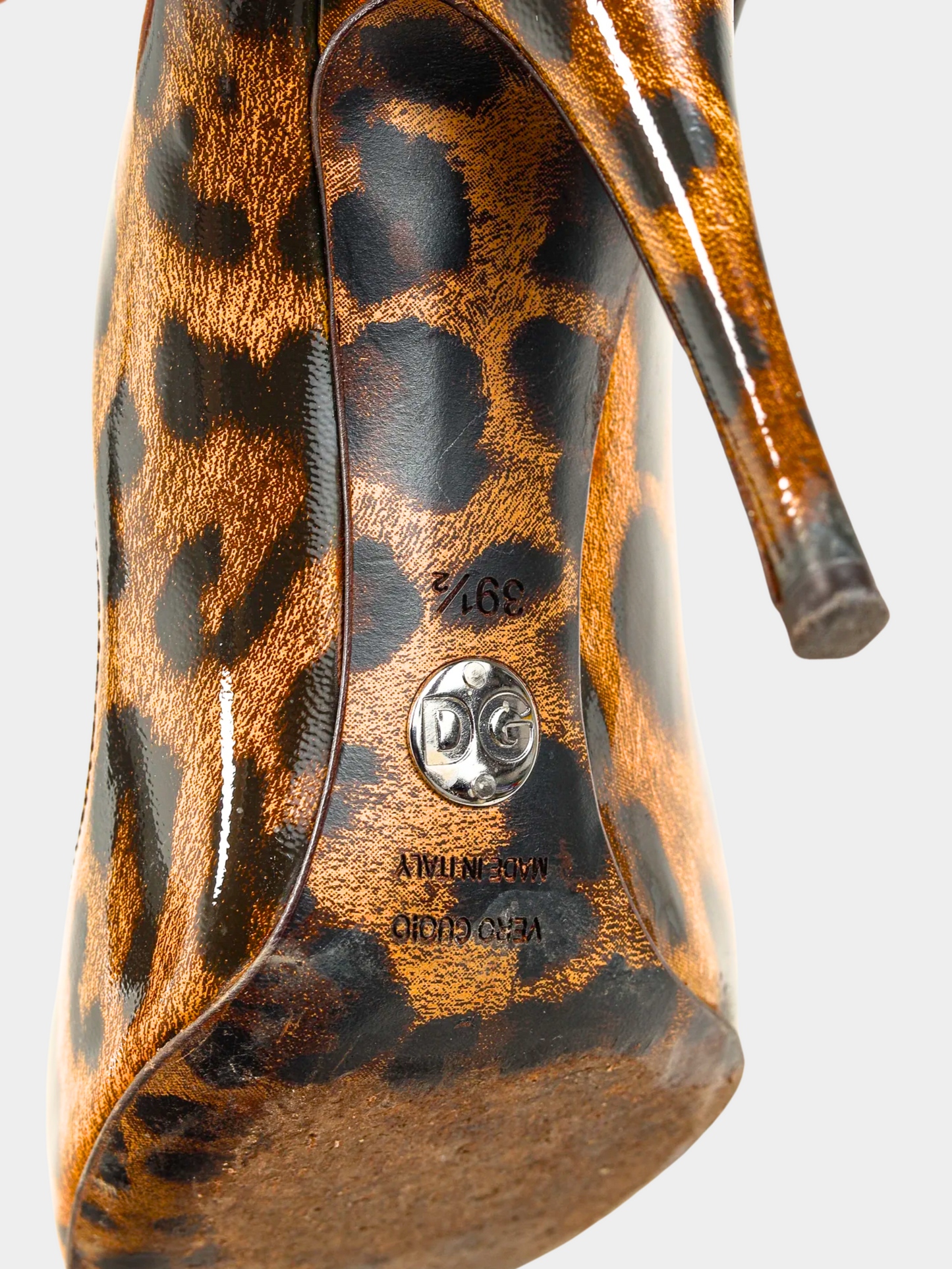 Dolce and Gabbana 2010s Brown Leopard Patent Leather Pumps
