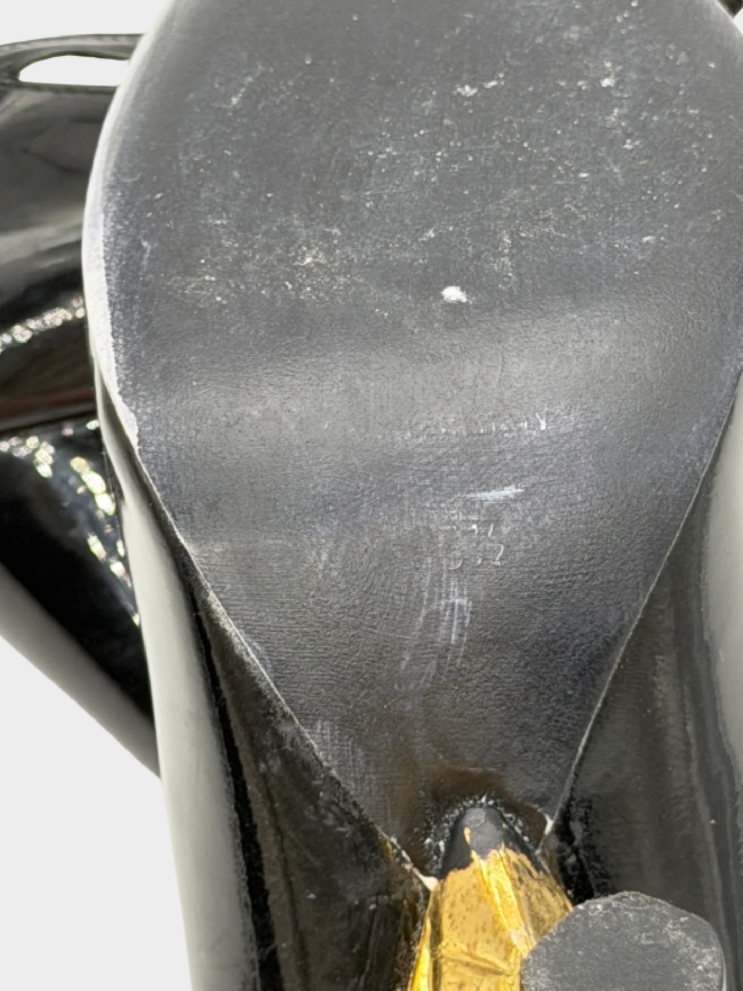 Chanel FW 2007 Black and Gold Pumps