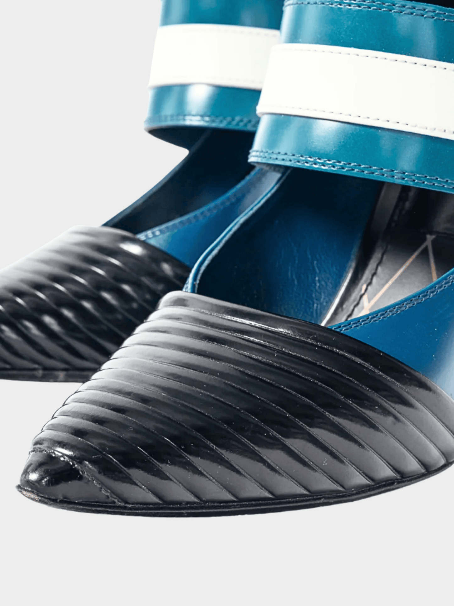 Louis Vuitton AW 2015 Runway Blue & Black Colourblock Mary Jane Heels