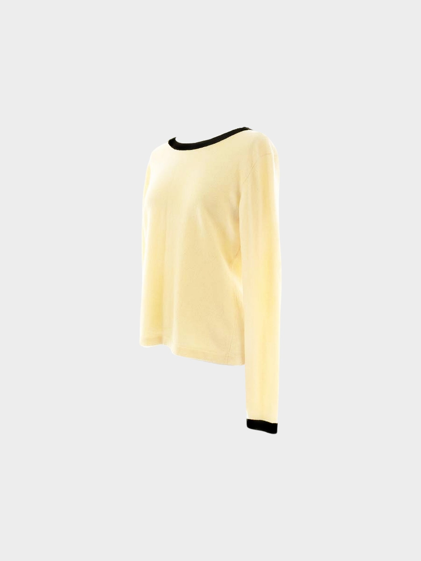 Chanel Fall 2002 Beige Cashmere Pull-over Knit Sweater