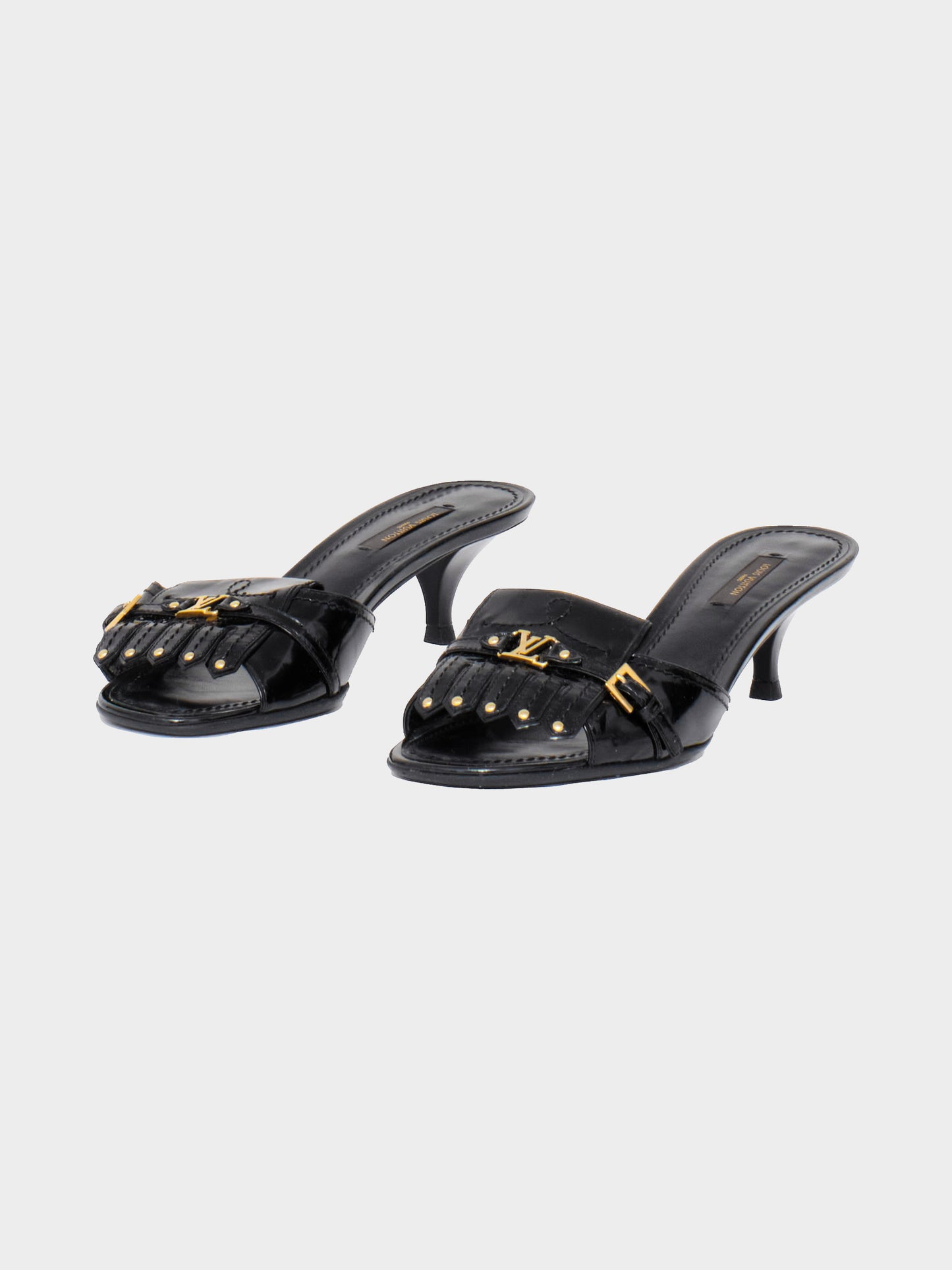 Louis Vuitton 2006 Black Patent Leather Kitten Heels
