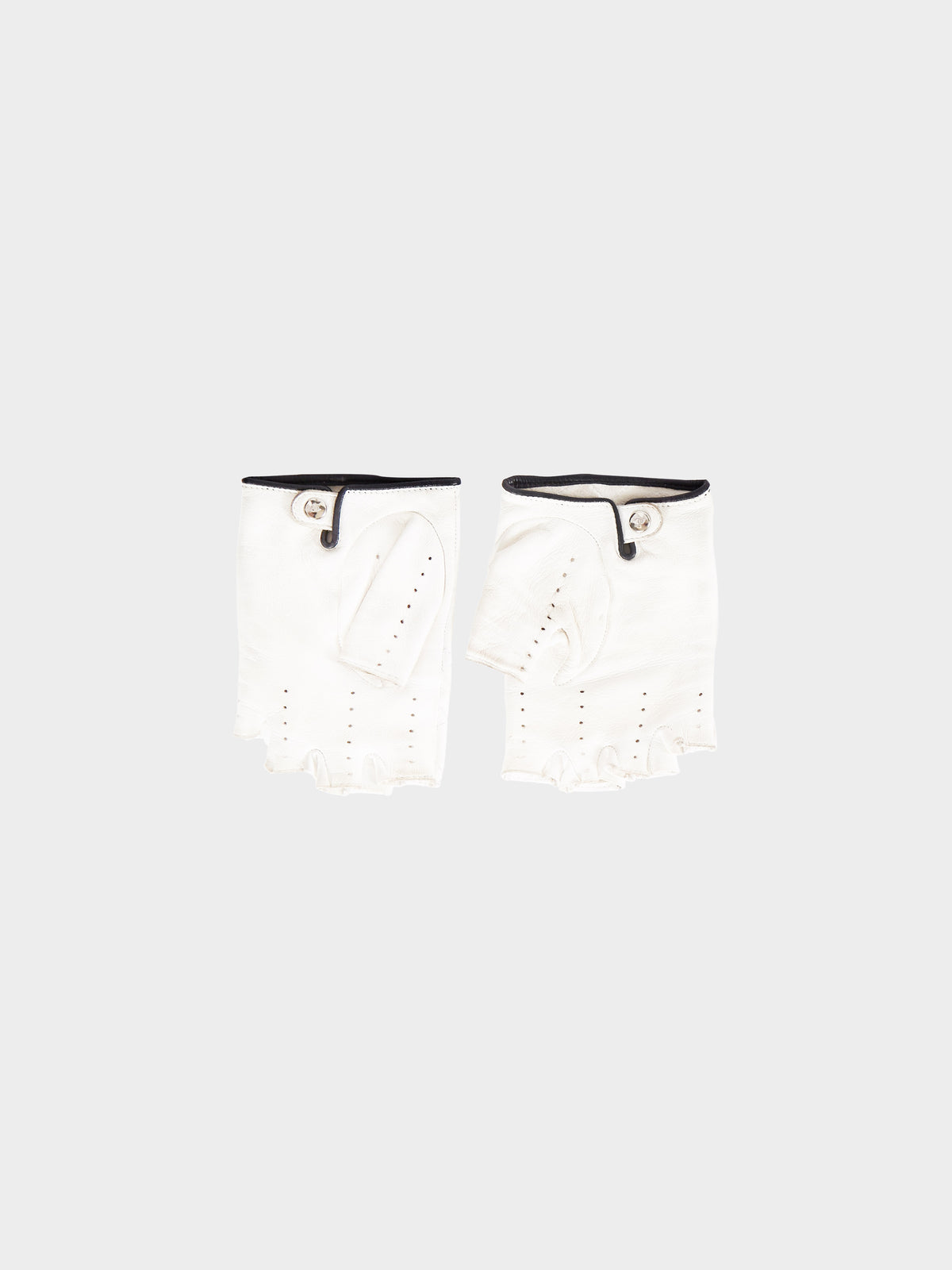 Chanel Early 2010s White Lambskin CC Embroidered Fingerless Gloves