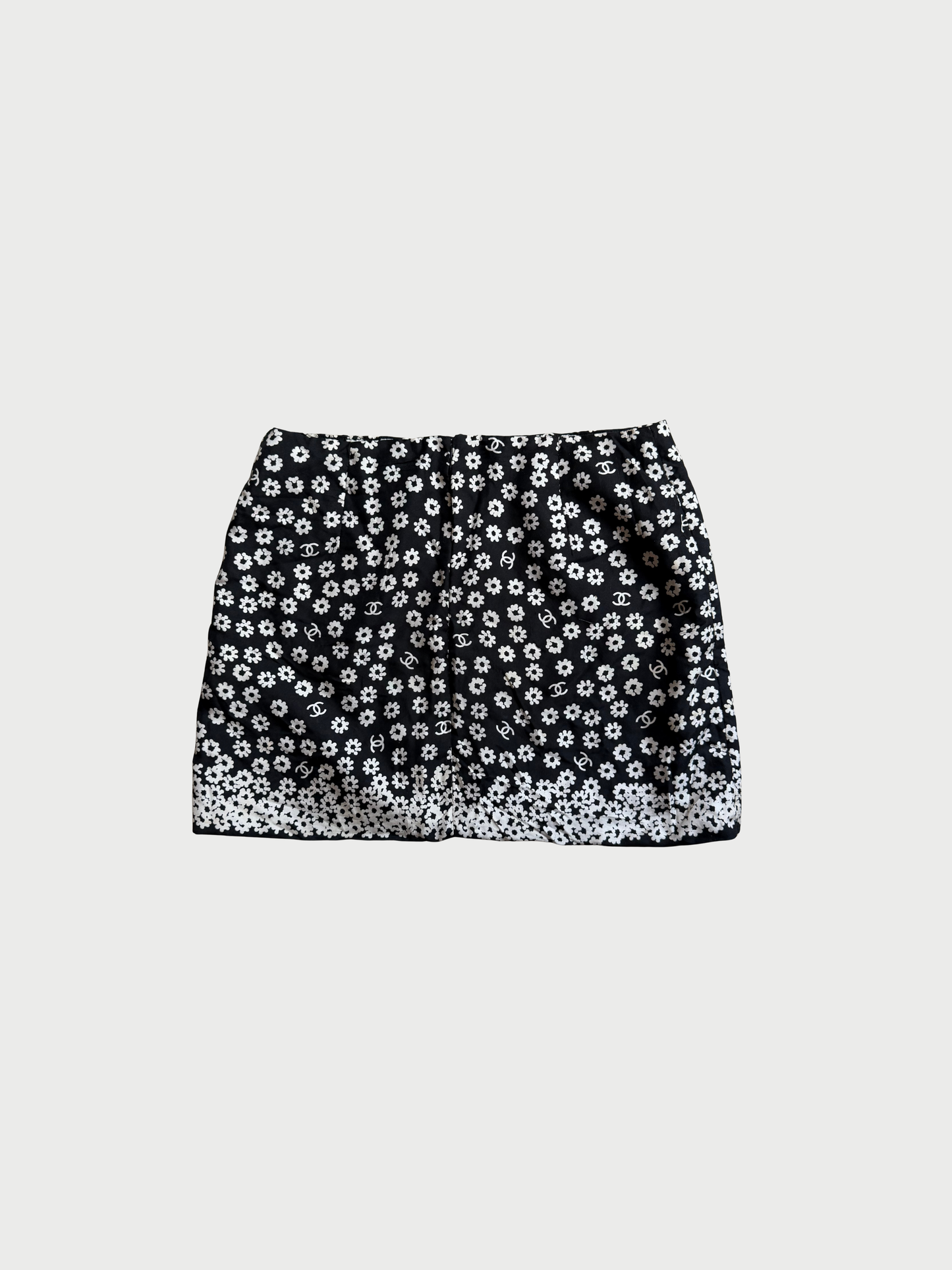 Chanel SS 2022 Black White Silk Daisy Mini Skirt