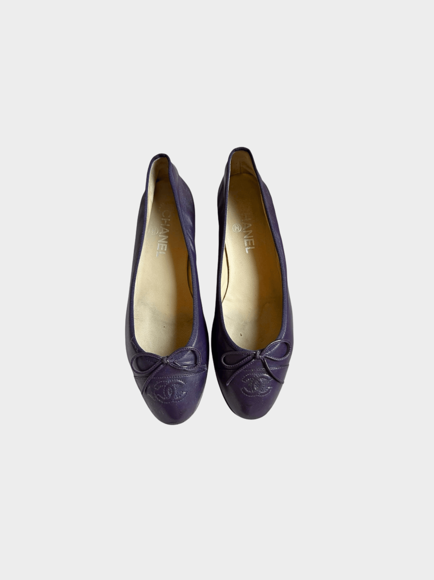 Chanel 2008 Deep Berry CC Interlocking Logo Ballet Flats