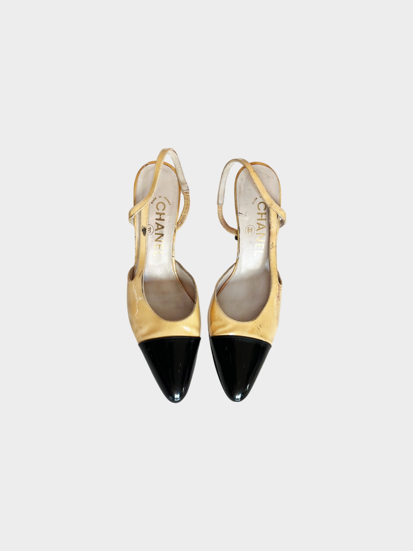 Chanel 2000s Two-toned Beige and Black Patent Leather Slingback Heels