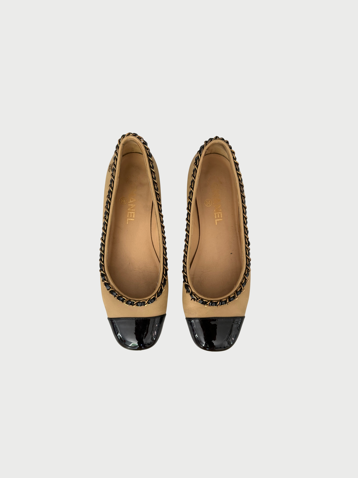 Chanel 2020 Beige Black Lambskin Chain-Link Cap-Toe Ballerina Flats