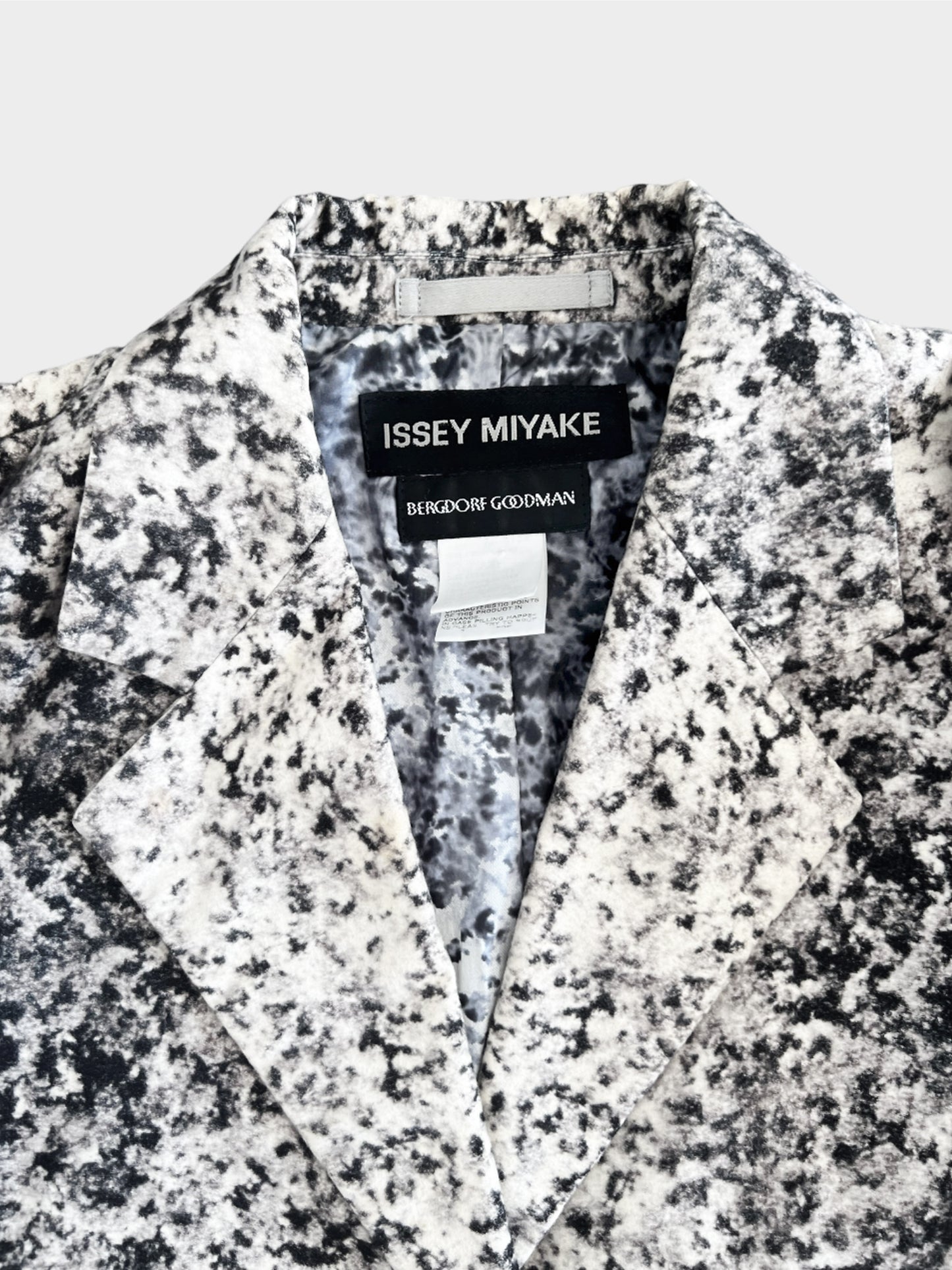 Issey Miyake 2000s Textured Soft Cotton Blazer