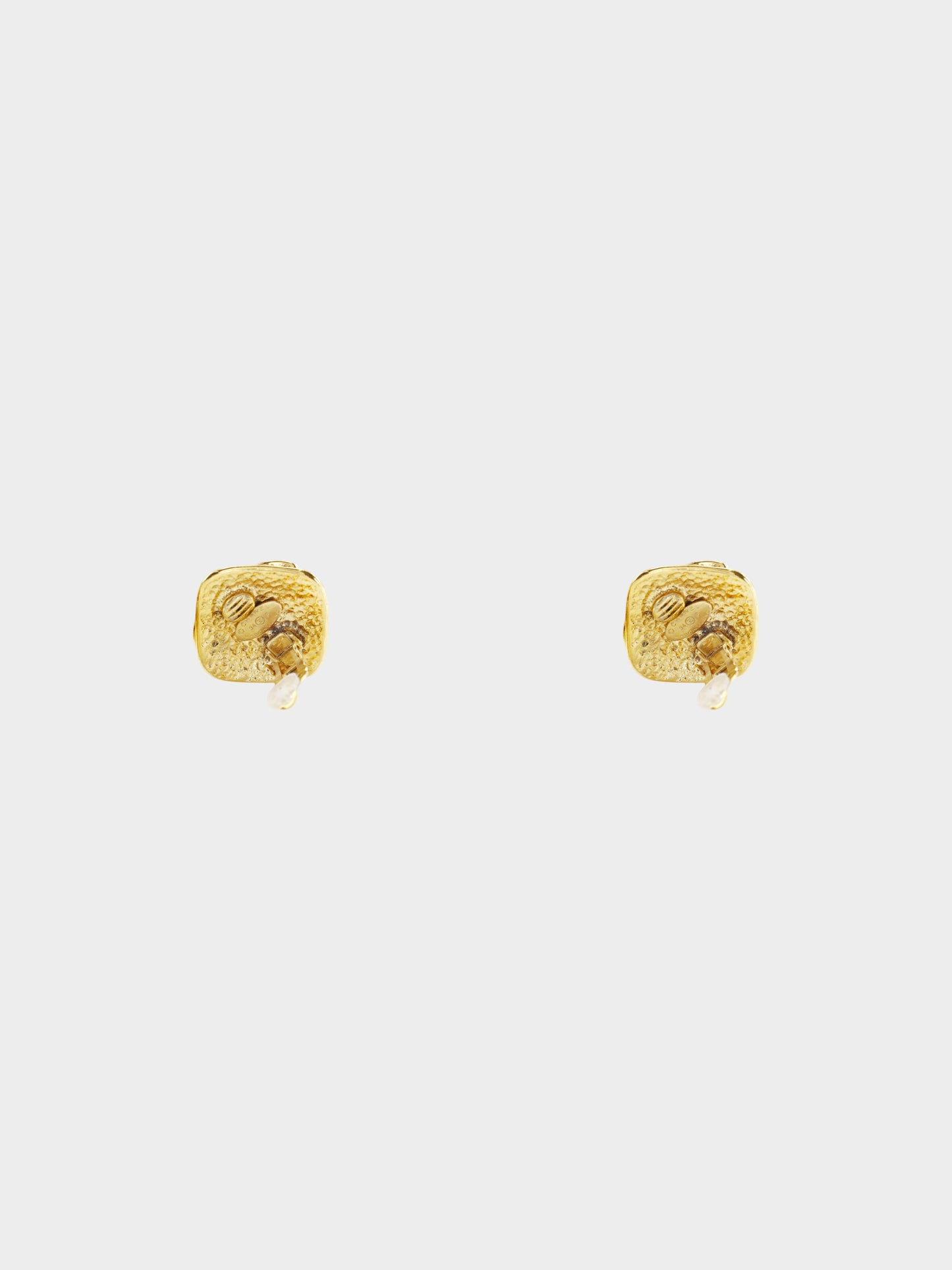 Chanel Spring 1994 Gold Plated Vintage Diamond CC Logo Clip-on Earrings