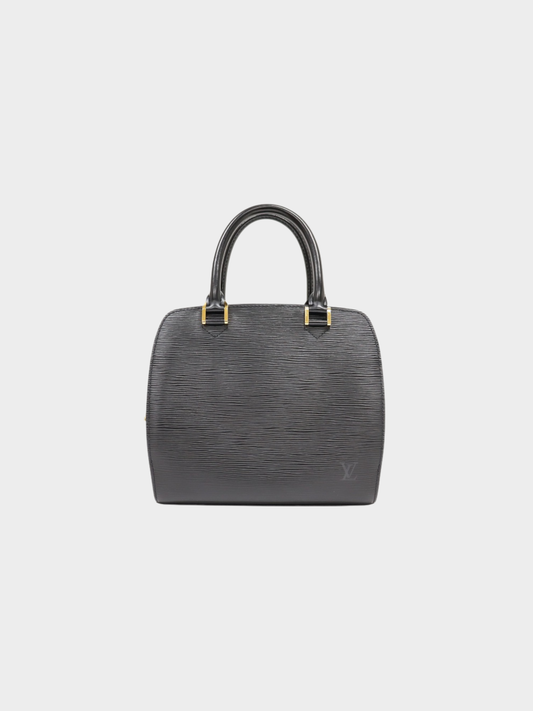 Louis Vuitton 2004 Noir Epi Leather Pont-Neuf Handbag