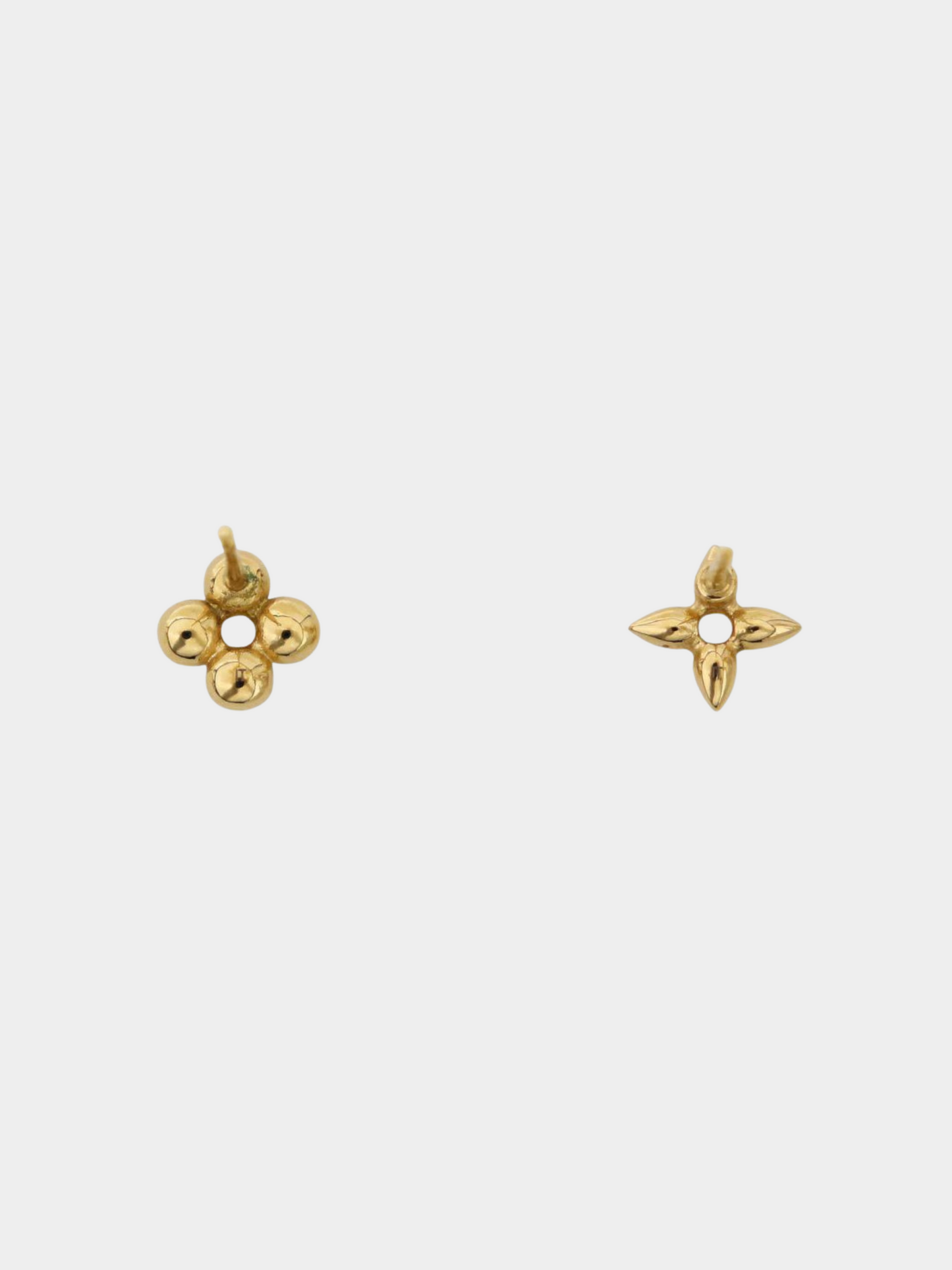 Louis Vuitton 2000s Gold Flowergram Earrings