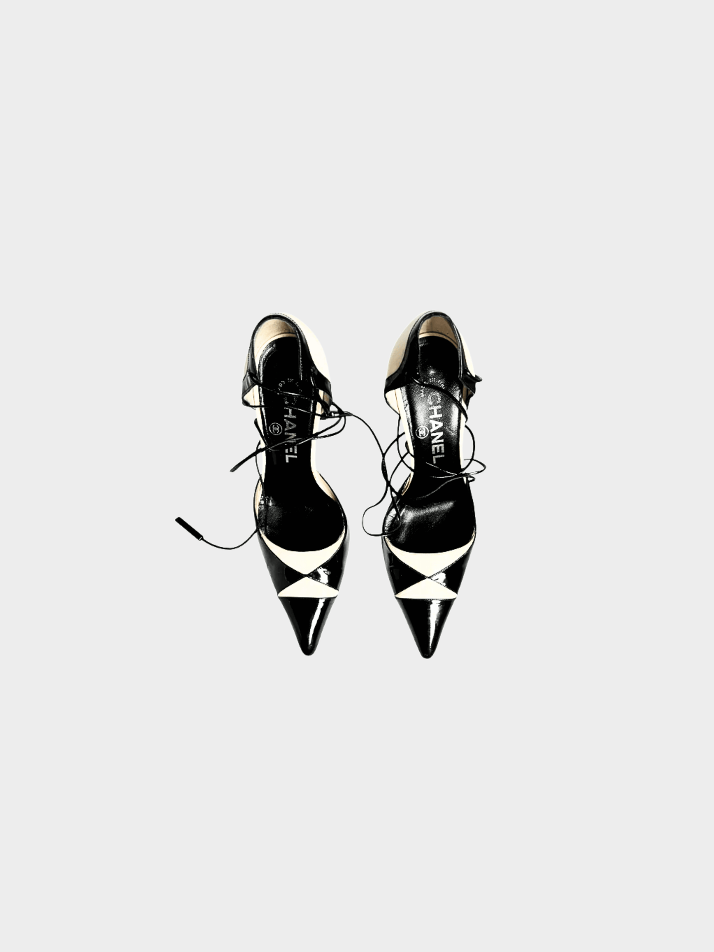 Chanel 2003 Rare Black and White Pointed Heels