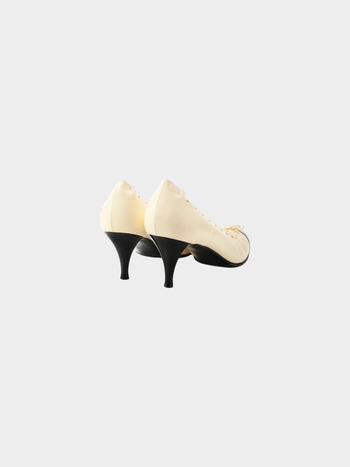 Chanel FW 2005 Ivory and Black Leather Ribbon Ballerina Pumps